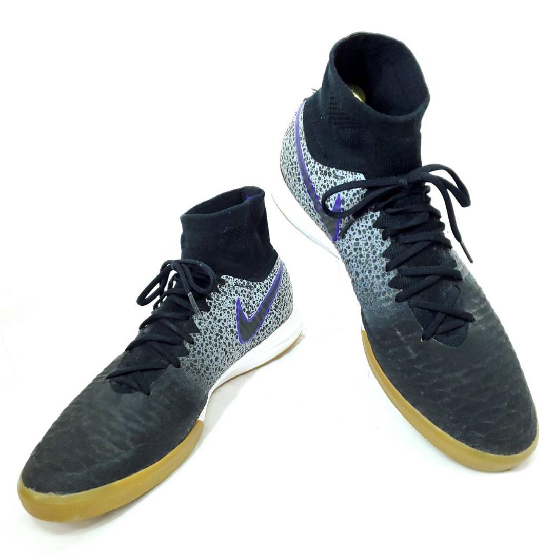 ★ナイキ　マジスタメプロキシモIC　フットサルシューズ　ロゴ　ソックス感