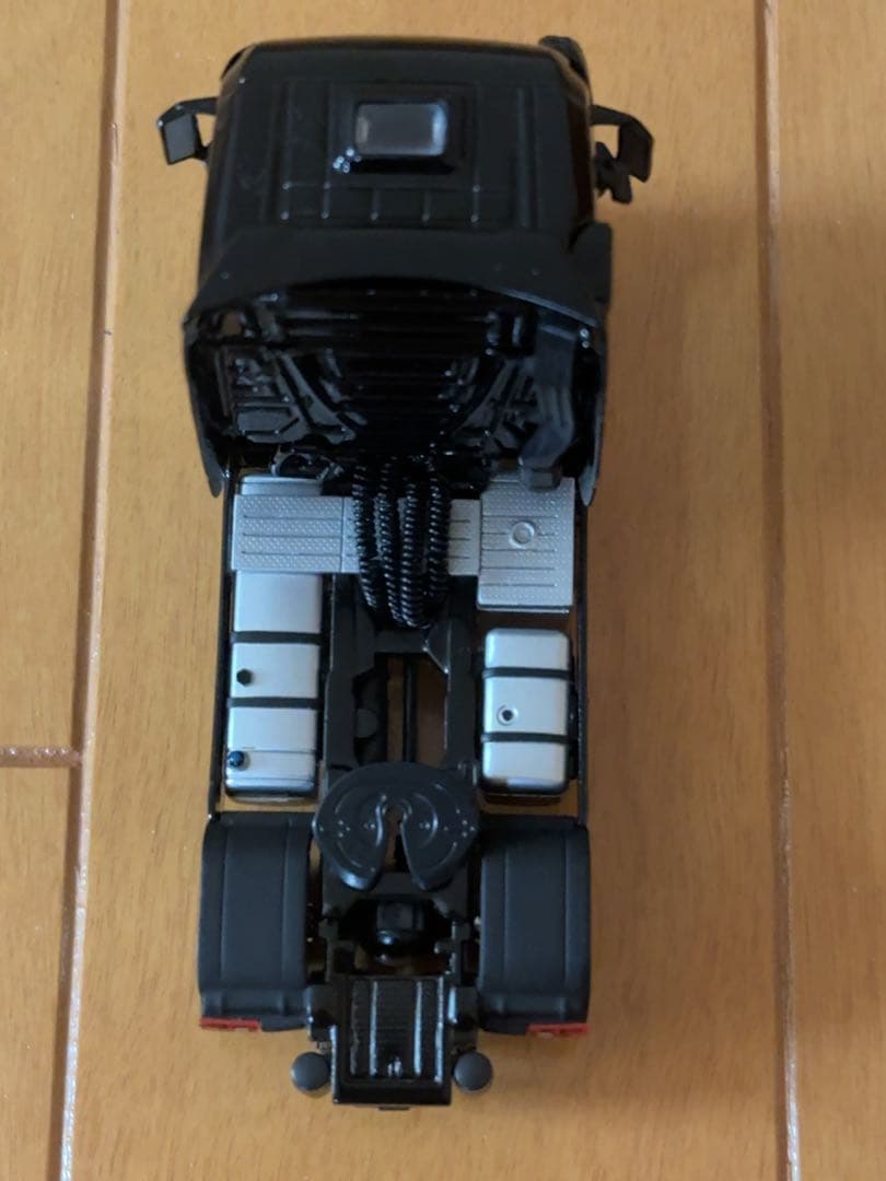 ミニカー MINI GT Mercedes-Benz Actros 1/64