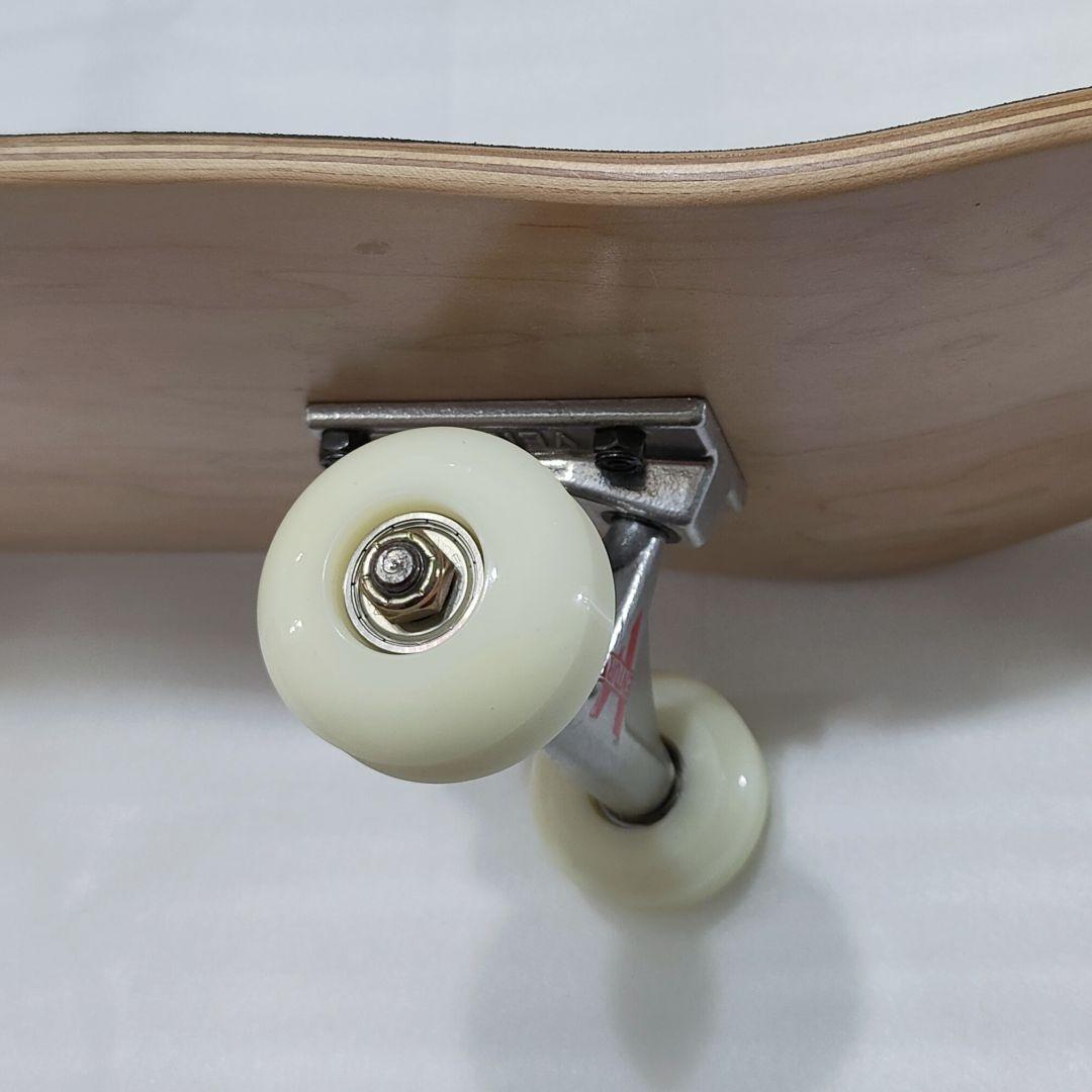 スケートボード コンプリート Venture ベンチャー トラック 5.2HI