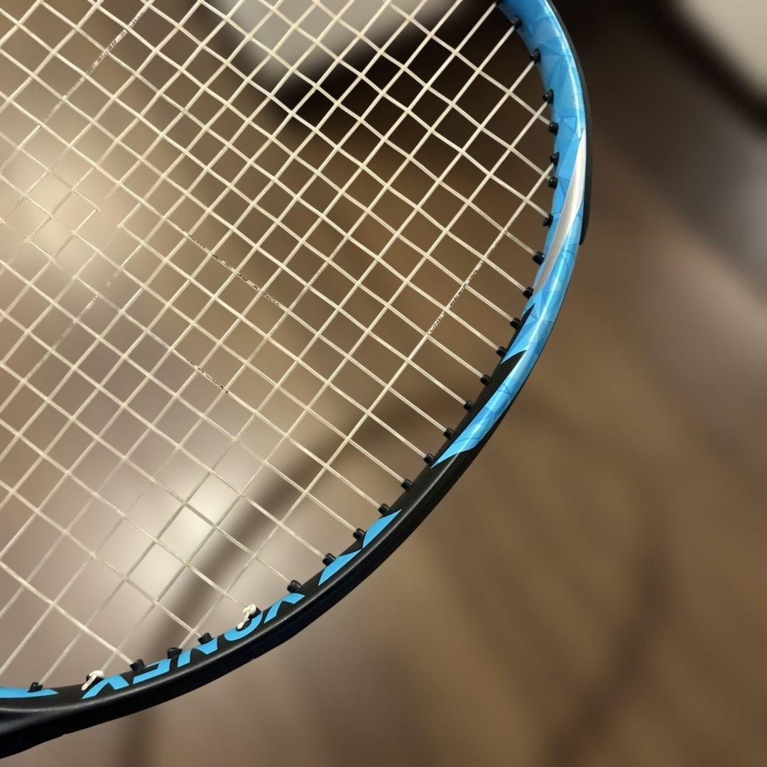 極美品 ヨネックス YONEX EZONE ACE 硬式テニス ラケット