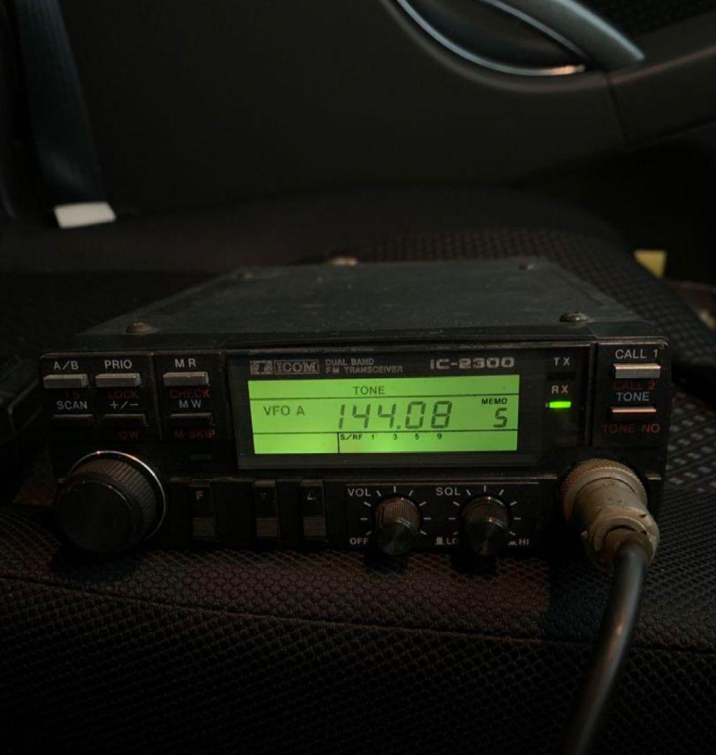 ICOM IC-2300 アマチュア無線機　中古