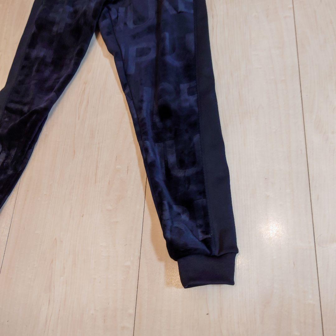 1PIU1UGUALE3 RERAX ベロア セットアップ