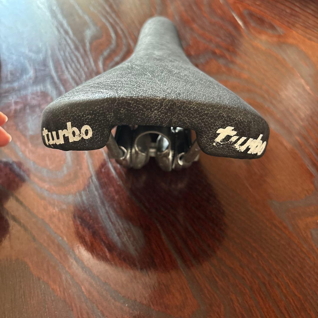 turbo サドル 黒 合成皮革