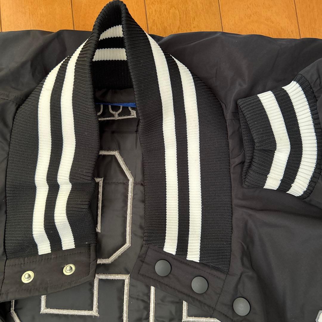 【希少】SoftBankフォークス王監督グランドジャンパーミズノ製　新品未使用