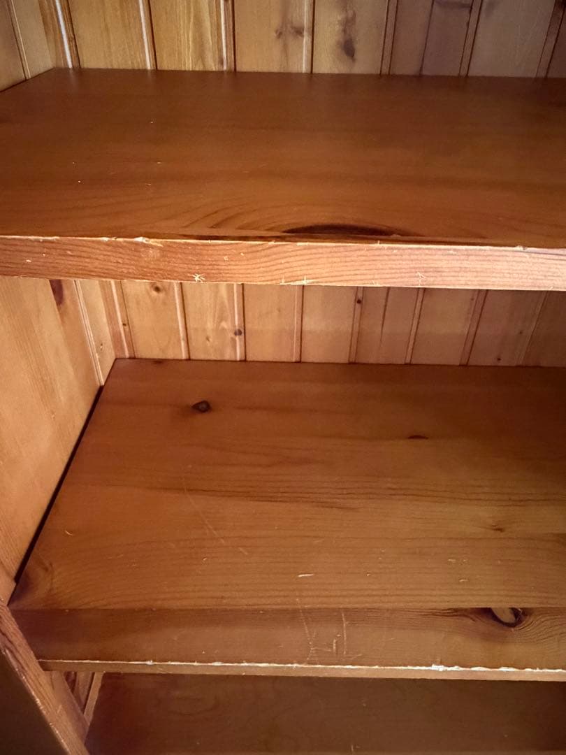 本棚 4段棚 ＋扉付き収納　カントリー　オシャレ　アンティーク風　＊引取り限定