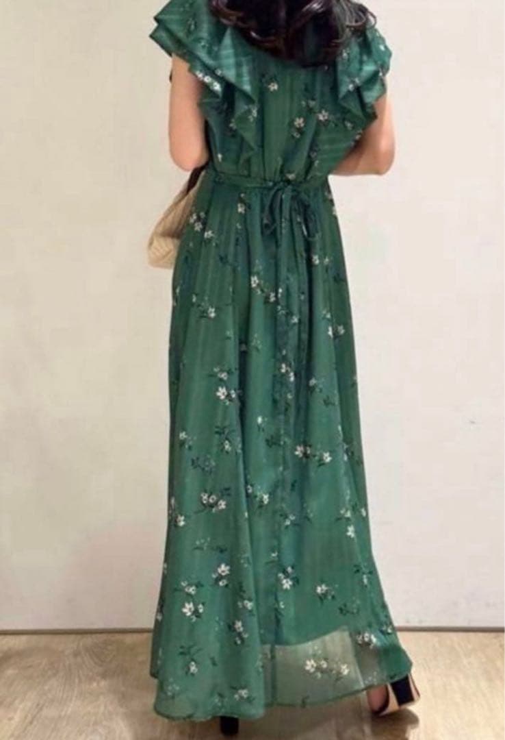 a*g様 ジャスグリッティー フラワープリント フリルワンピース グリーン サイ