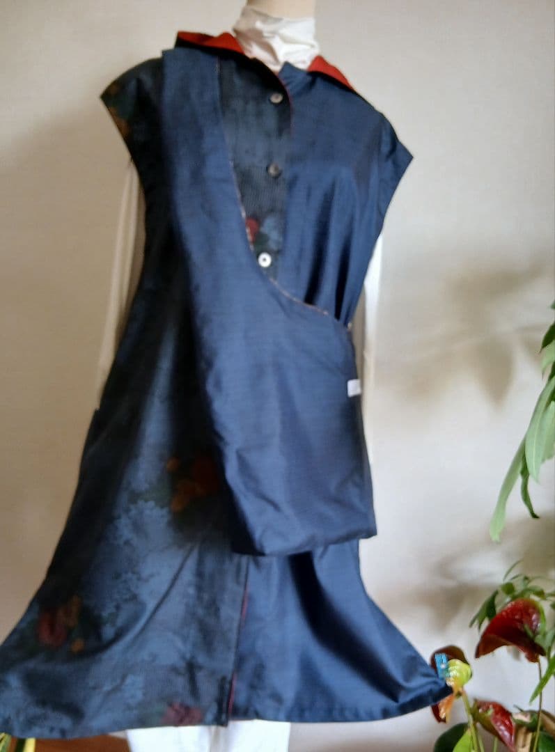 着物リメイク☆本場大島紬☆フード付きロングジレ&ワンショルダー