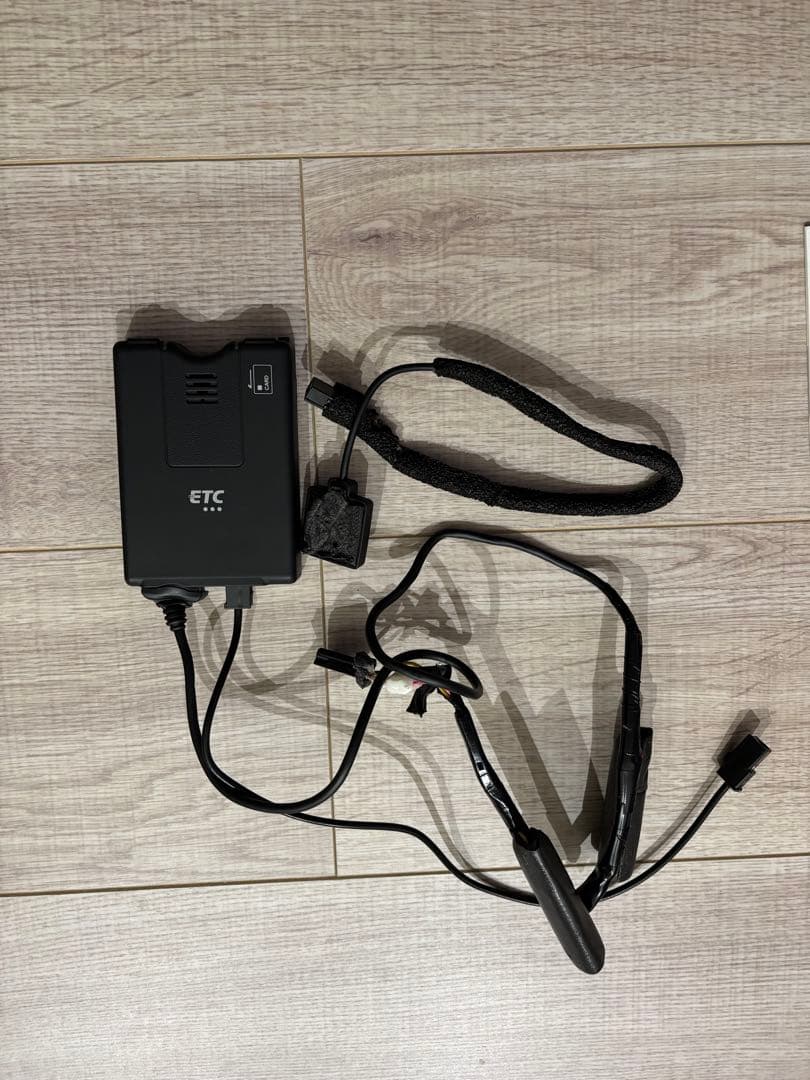 ETC車載器 BPDM V6 380 配線一式付き