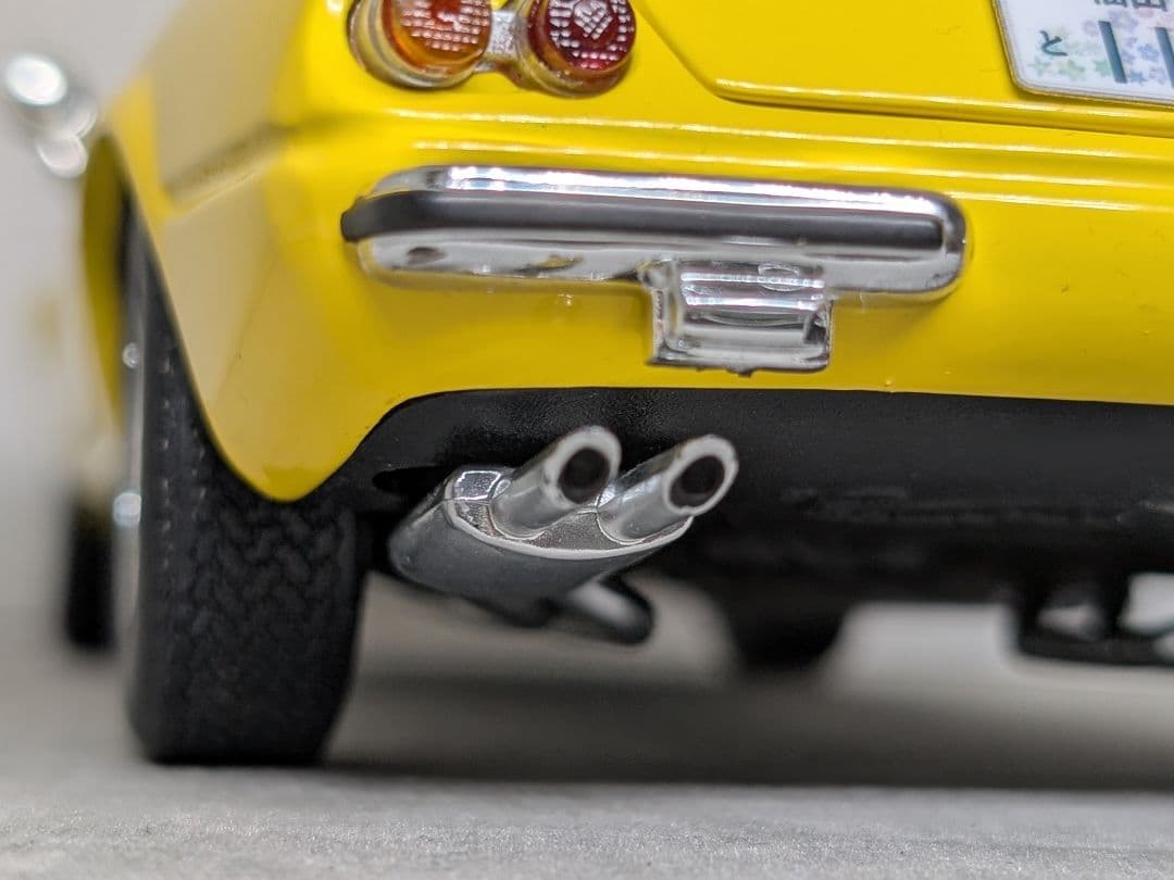 【お値下げ大歓迎】1/18 フェラーリ 365GTS/4 (デイトナスパイダー)