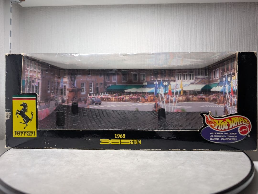 【お値下げ大歓迎】1/18 フェラーリ 365GTS/4 (デイトナスパイダー)