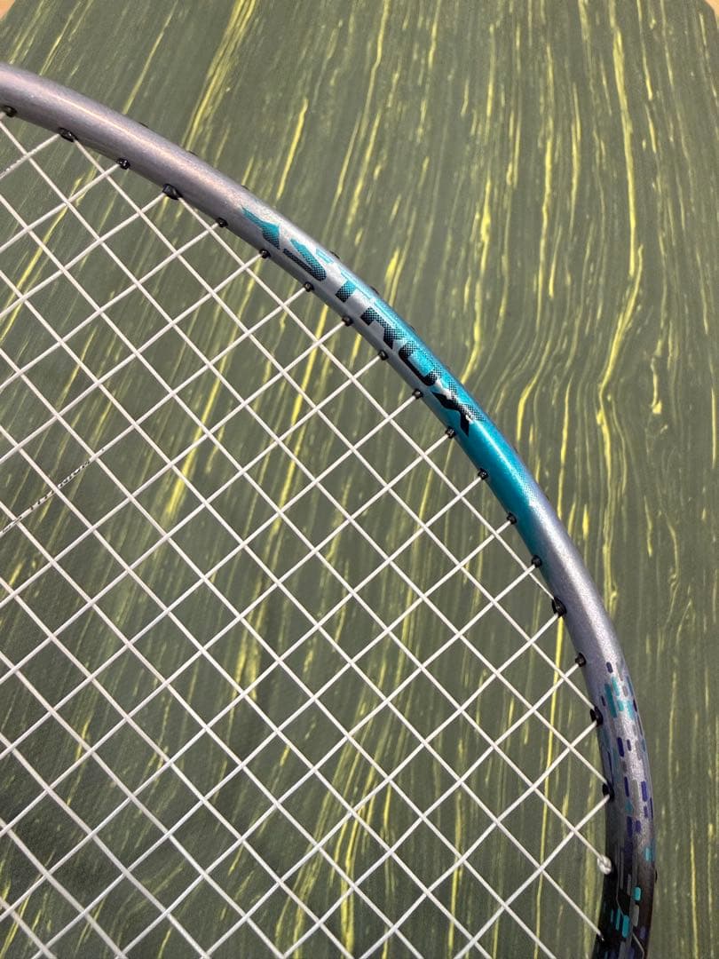 ヨネックス アストロクス88D tour 4UG5