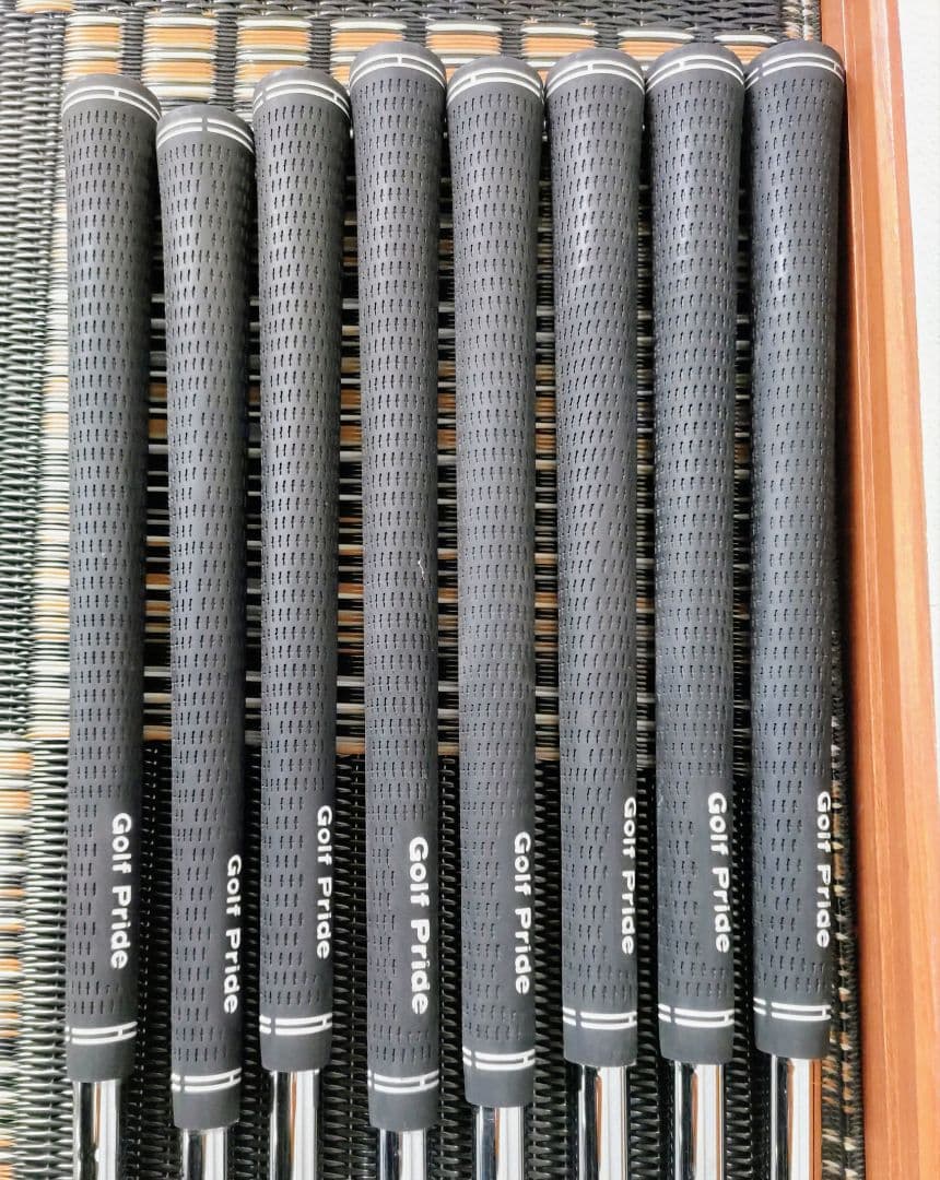 スリクソンZ 745アイアン5〜PW。クリーブランド52度58度 8本セット