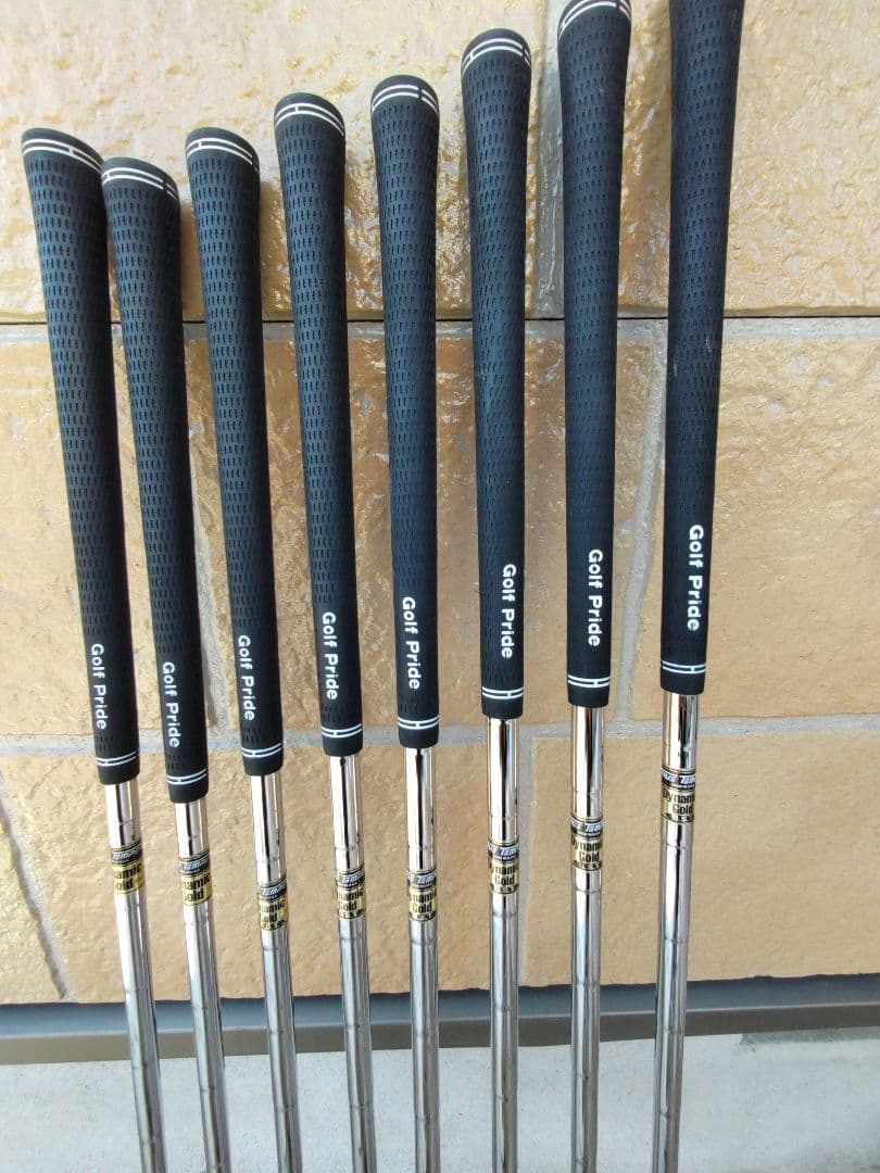 スリクソンZ 745アイアン5〜PW。クリーブランド52度58度 8本セット