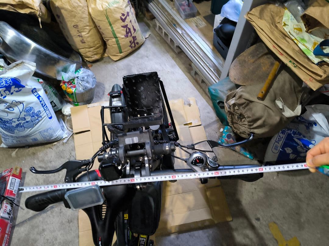 ピカチュウ　引取り限定！美品20インチ電動アシスト自転車 公道走行可