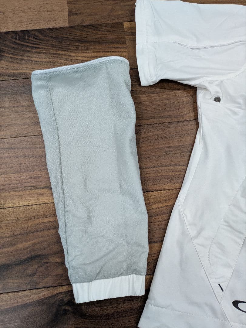 新品！Oakley メンズ ゴルフジャケット M ホワイト