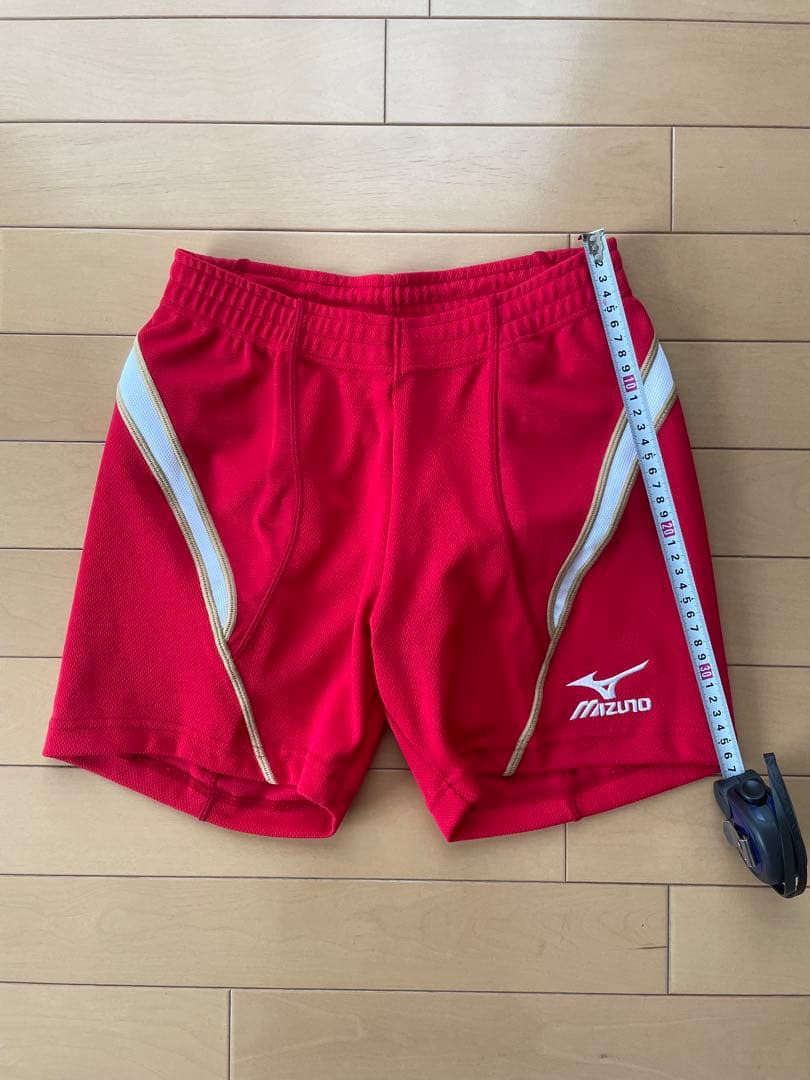 タグ付未使用品　ミズノ　Mizuno バレーボール パンツ 練習着　赤　XO