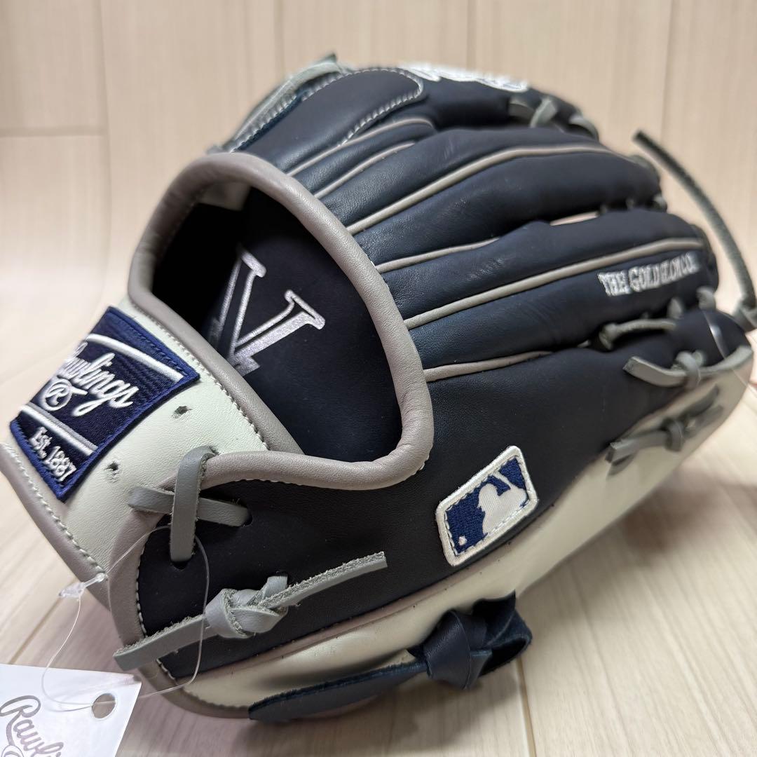 ローリングス　一般軟式ハイパーテックMLB TEAM　ヤンキース　外野手用　左投