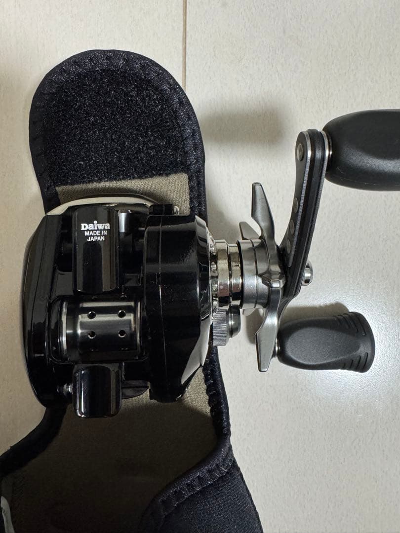 ダイワ T.D.ZILLION 7.3 Limited 100L