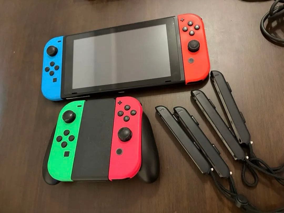 【美品】Nintendo Switch ニンテンドースイッチ本体、ジョイコン等