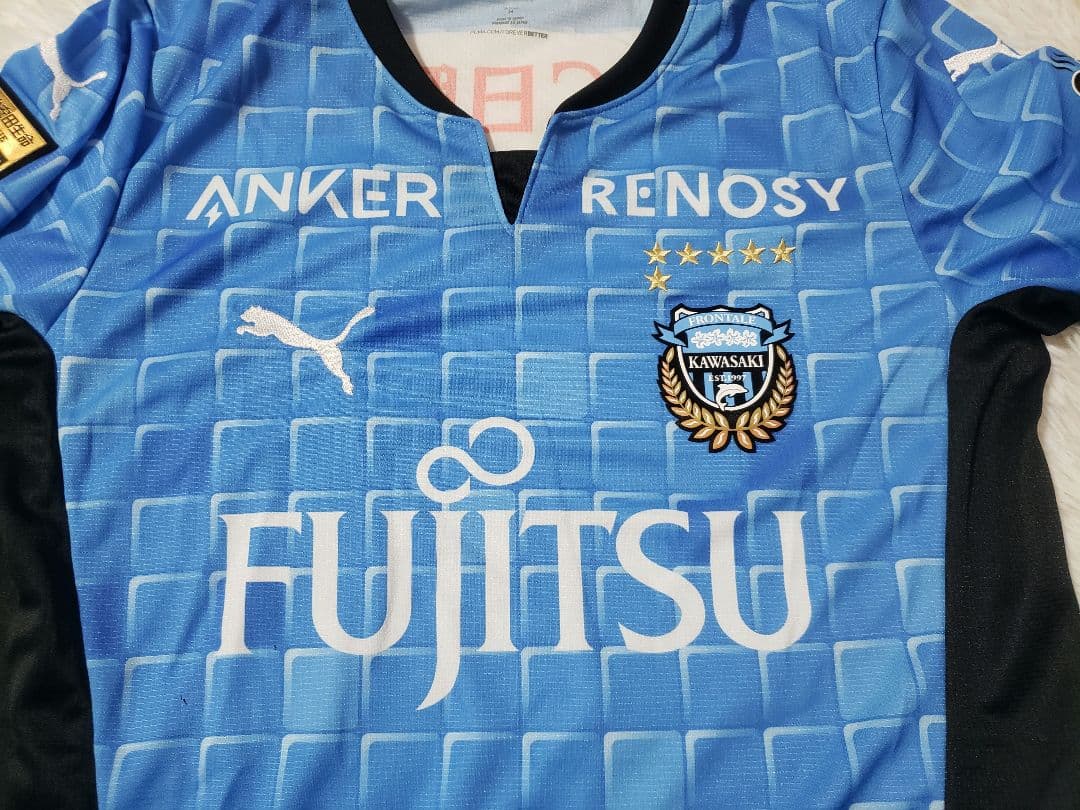 ​【新品タグ付/2022】川崎フロンターレ ホームユニフォーム (Mサイズ)