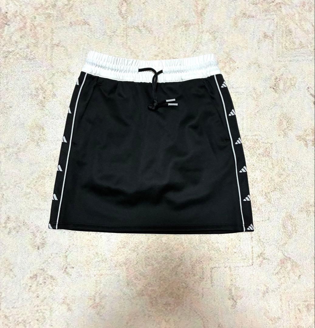 新品 XS アディダスゴルフ 防風撥水ジャケット＆サイドロゴスカート 上下セット