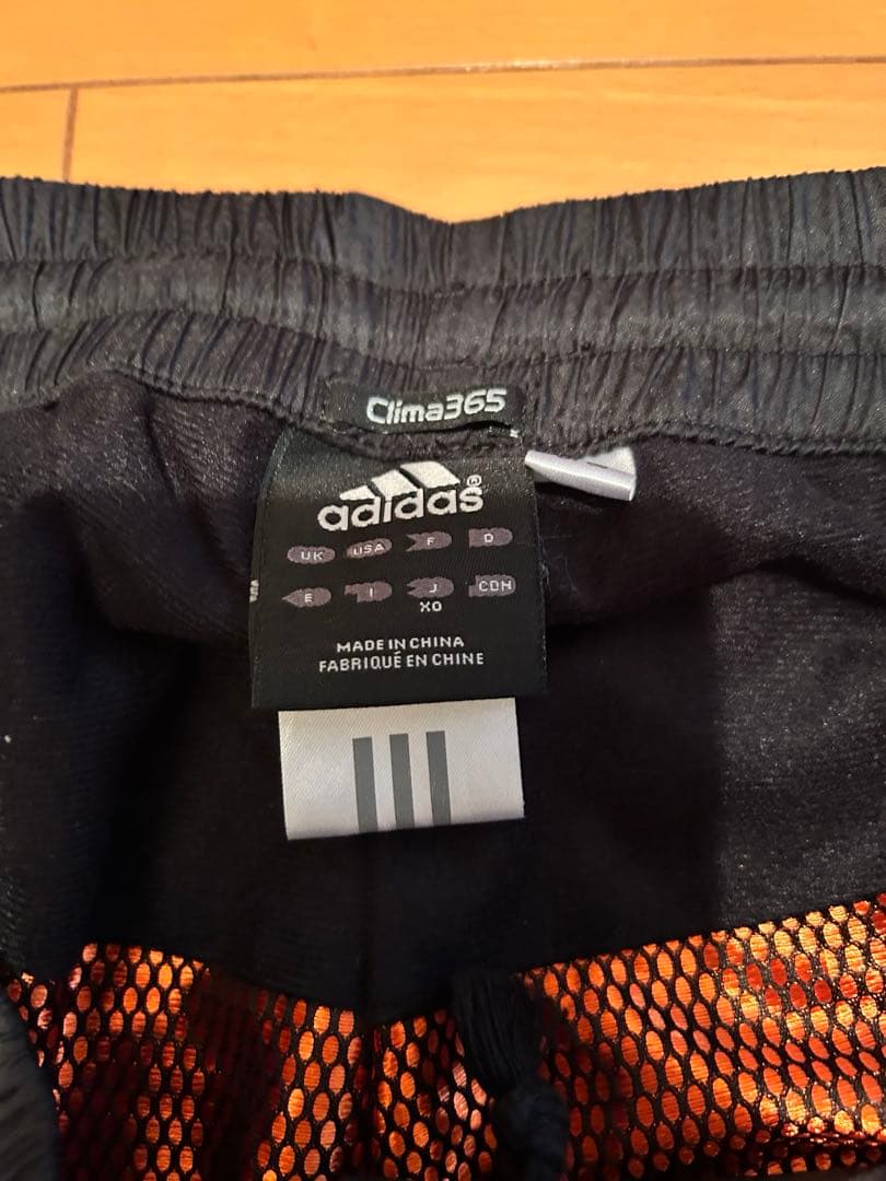 adidas プロフェッショナル ウィンドブレーカー 黒/金　セットアップ　XO