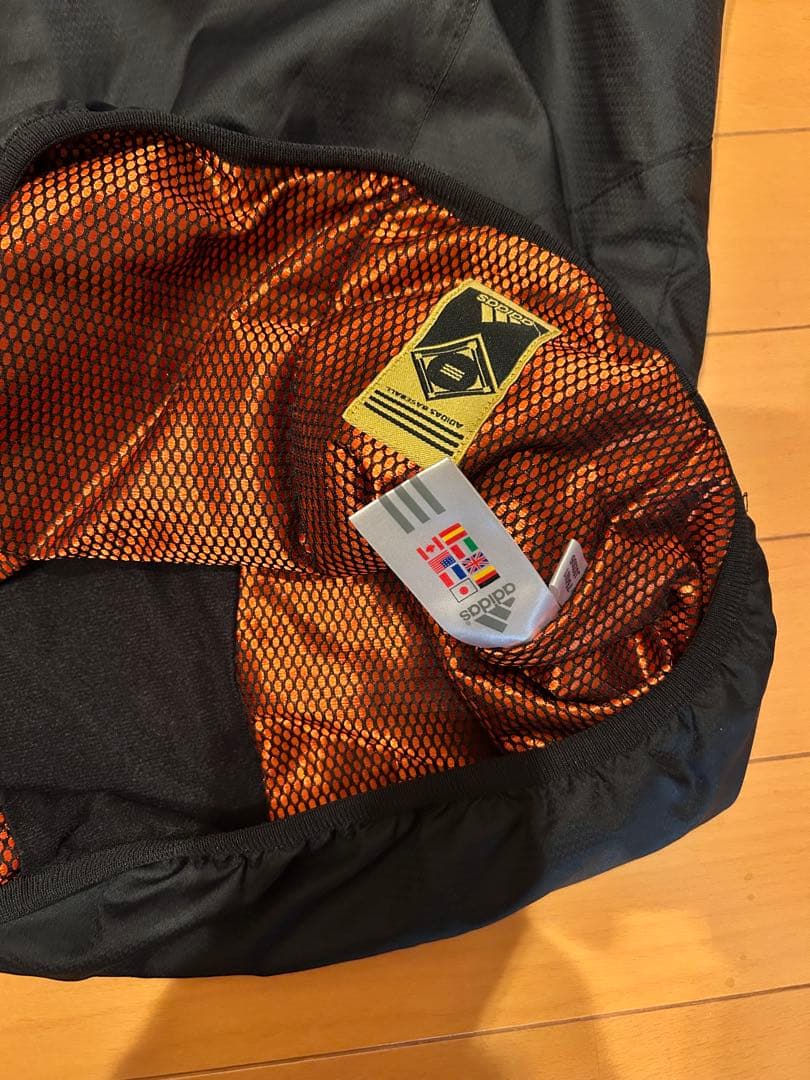 adidas プロフェッショナル ウィンドブレーカー 黒/金　セットアップ　XO