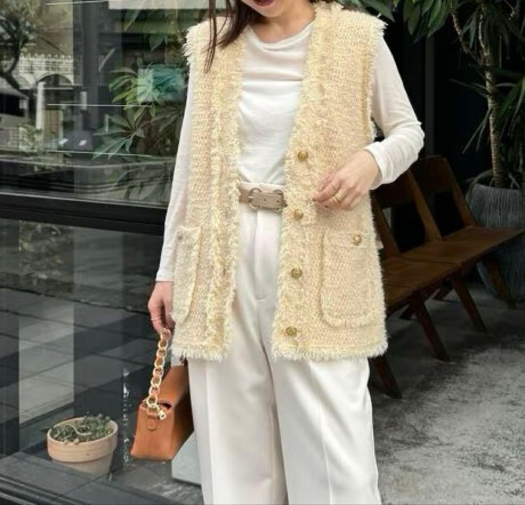 美品 ノーリーズ 金ボタン ツイードジレ ベスト 38サイズ 定価2.3千円