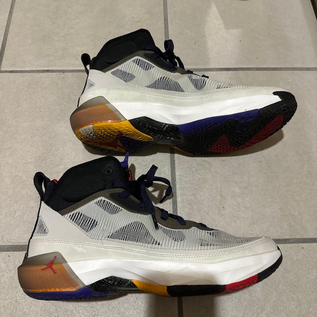 エアージョウダンxxxvⅠⅠ バスケットボールシューズ 29センチ美品