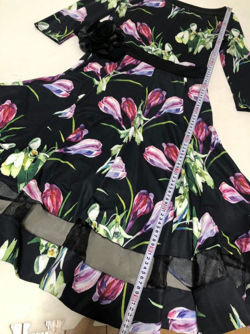 社交ダンス練習着パーティー。めちゃくちゃ可愛い花柄裾シースルーワンピースドレス