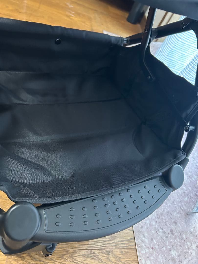 【未使用】軽量　ワンタッチ折りたたみ式ショッピングカート ブラック　買い物