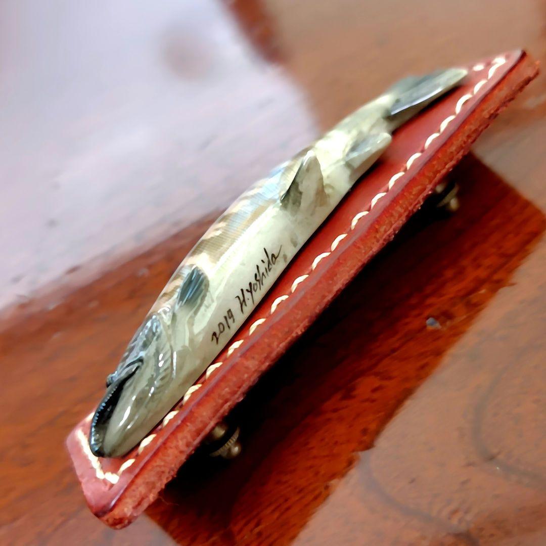 週末限定　吉田光 レザースタイルペルフェット　婚姻色ヤマメ　ブローチ中古品