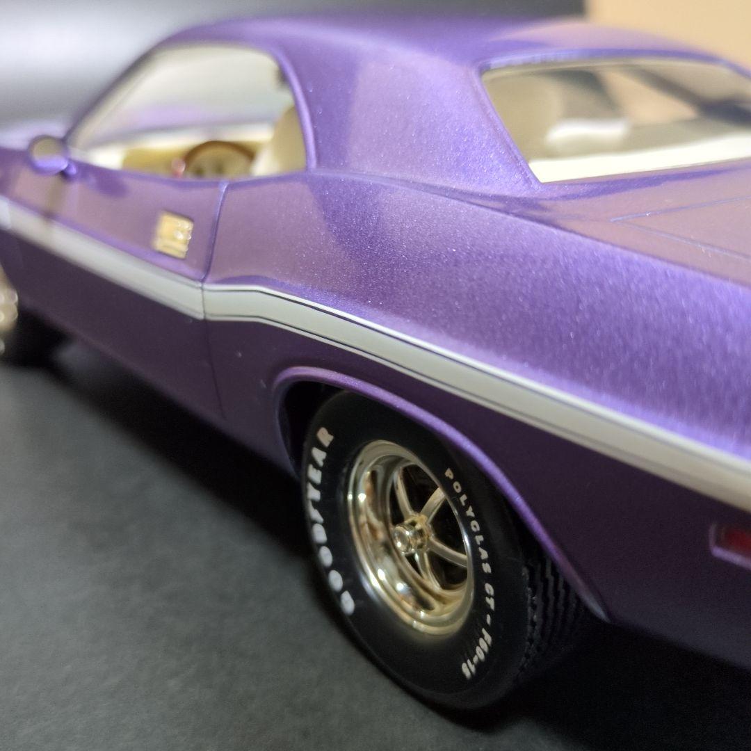 1/18ミニカー　Dodge Challenger R/T 1970