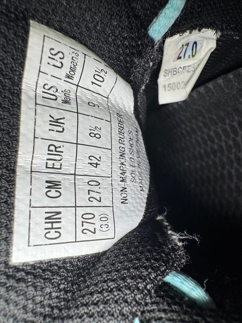 ヨネックスバドミントンシューズ27.0