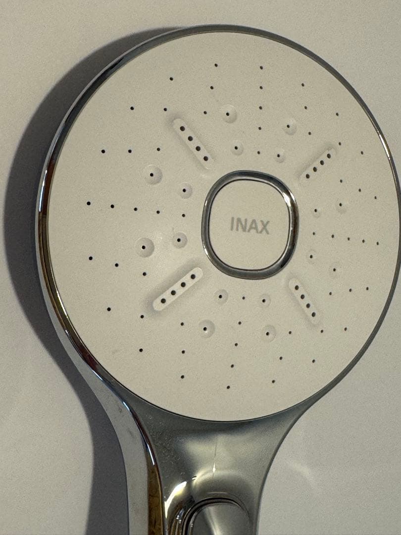 【ほぼ新品】INAX ラウンド型シャワーヘッド-SMS-1789