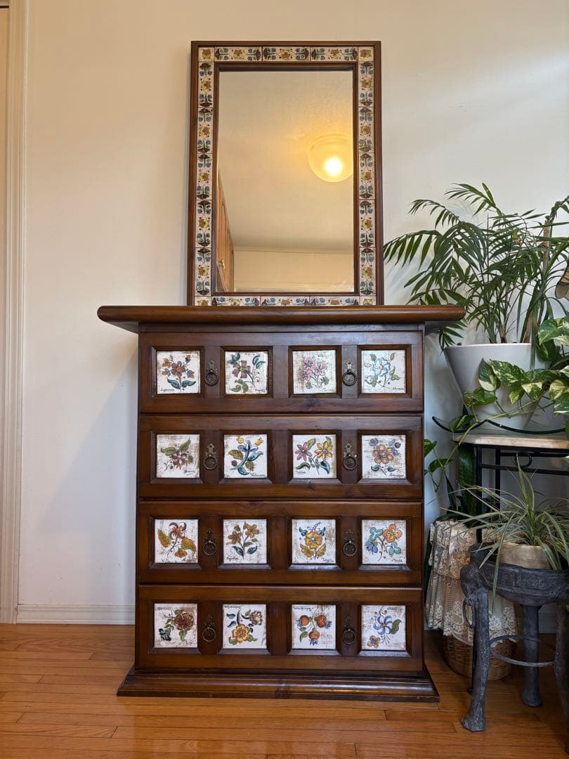 ACTUS バレンシア スペイン 4段引出し タイルチェスト