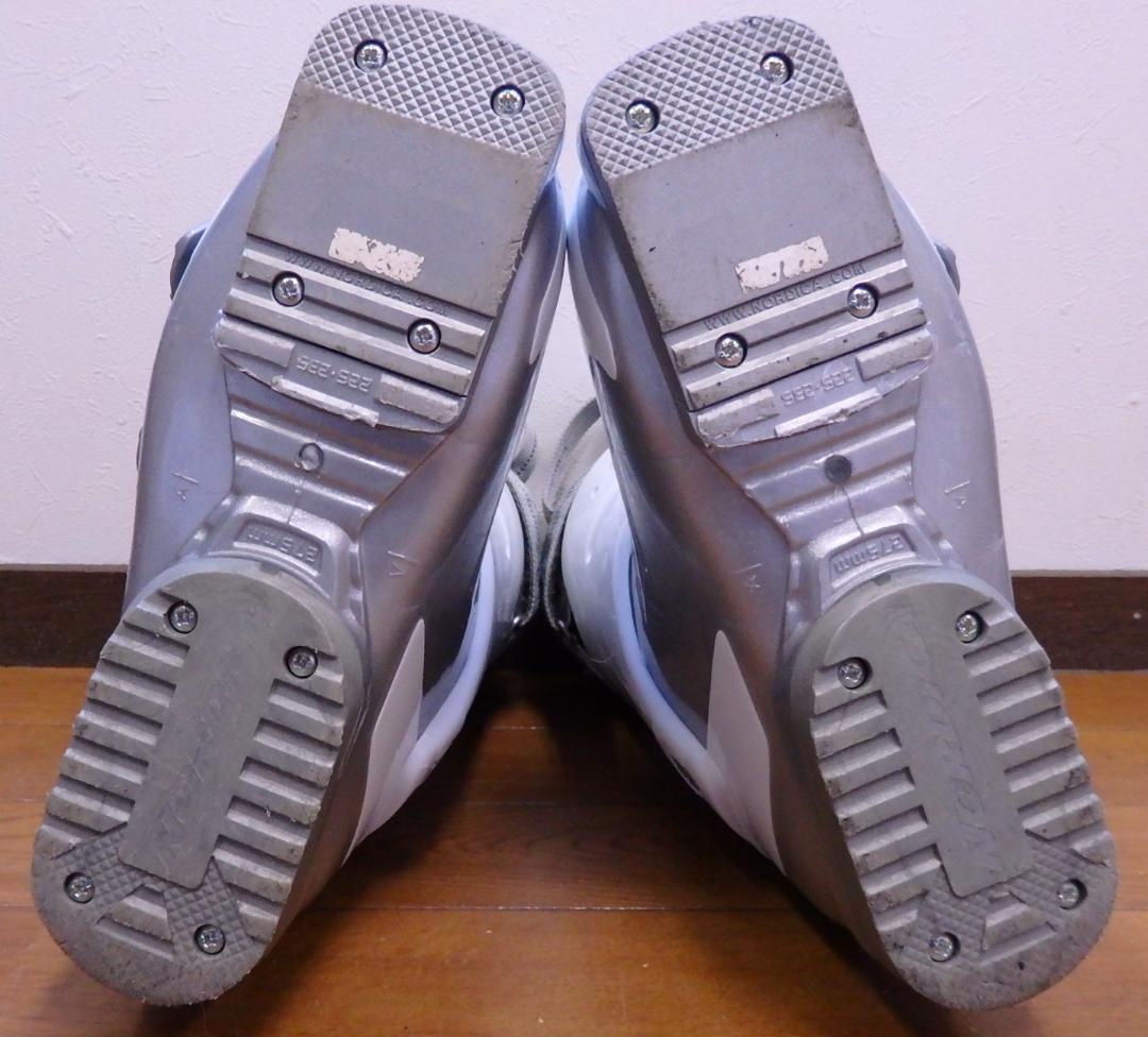 COSMICSURF,NORDICA　板142ｃｍ、ブーツ22.5～23.5ｃｍ