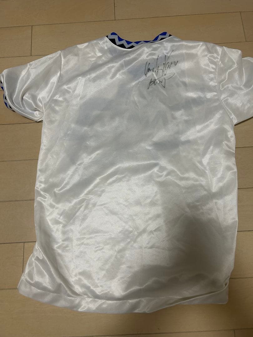 【入手困難】ガンバ大阪　93年　上ユニフォーム　サイン入り 日本製