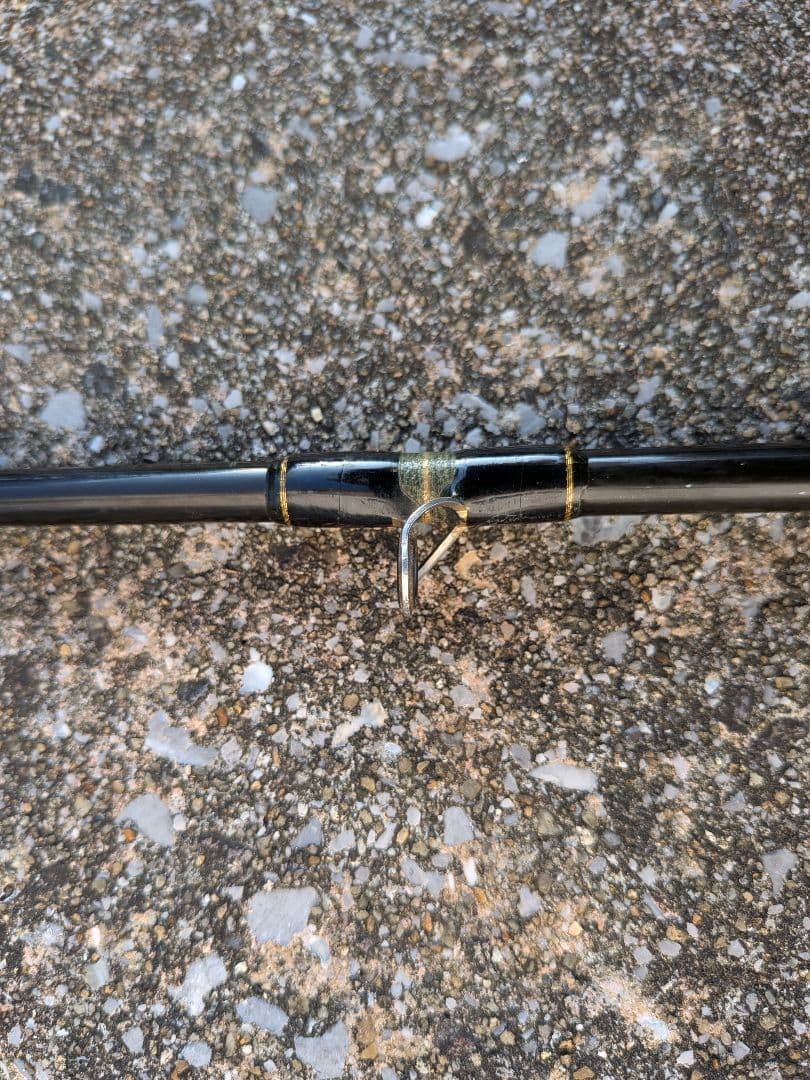 お*じ様 バレーヒル雷魚ロッド