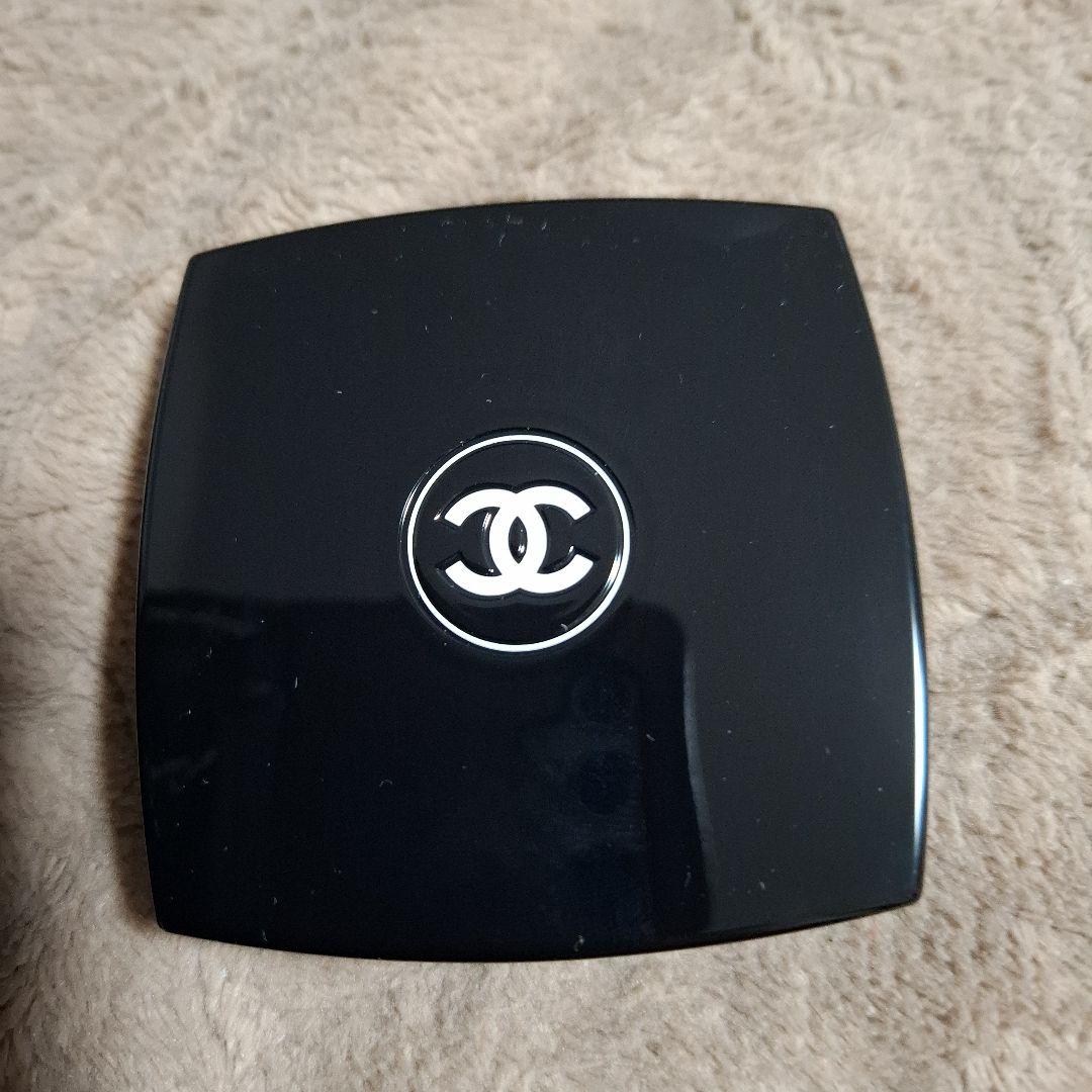 【新品】CHANEL LES 4 OMBRES アイシャドウパレット226