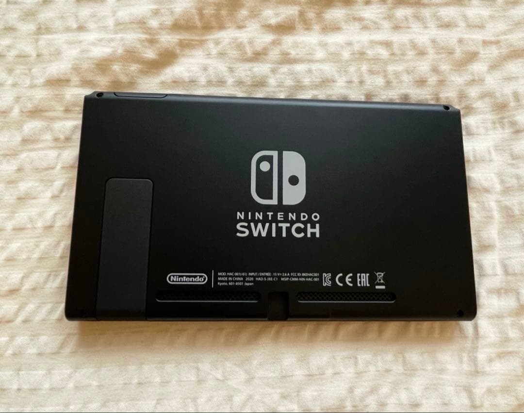 Nintendo Switch ネオンブルー ネオンレッド カセット付き