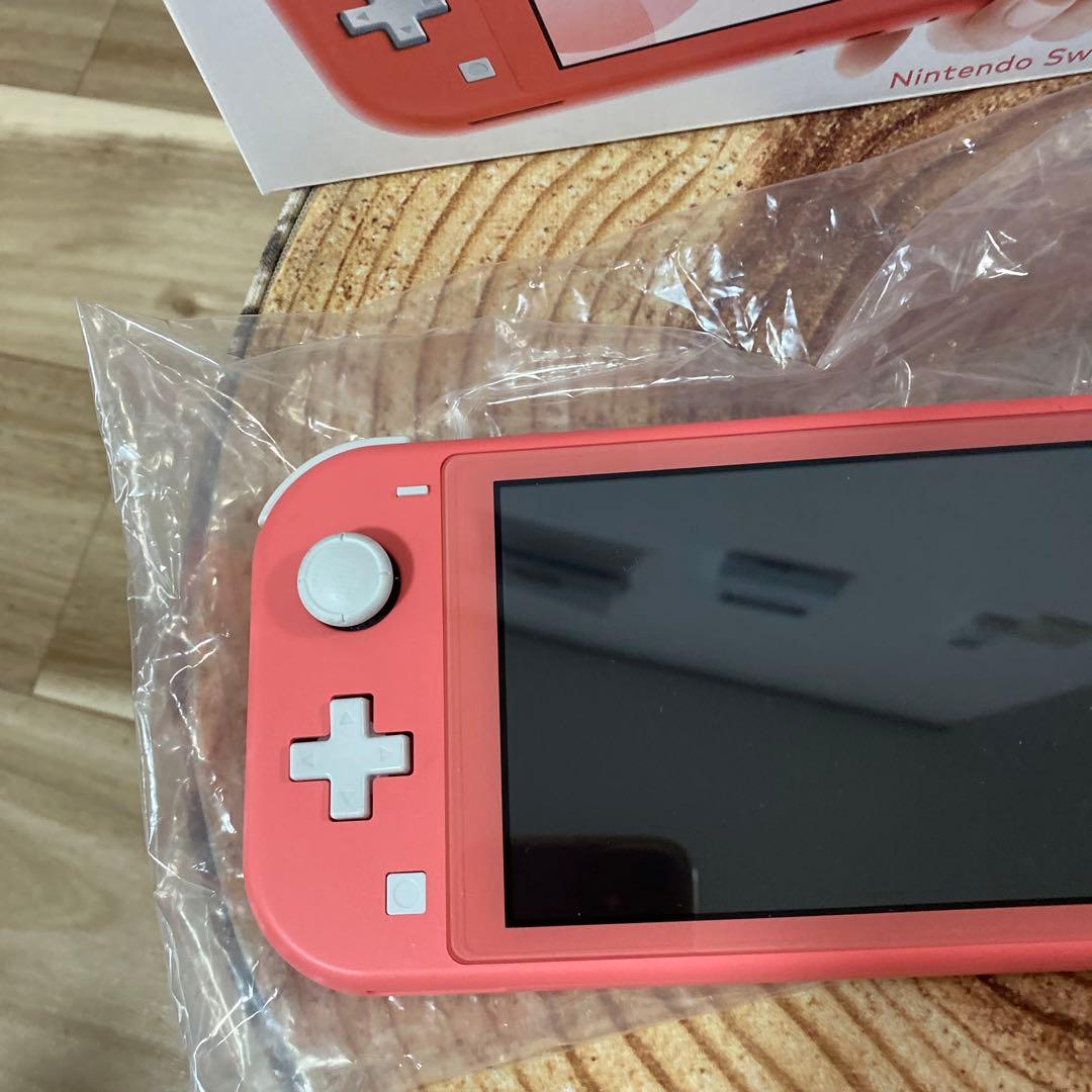 Nintendo Switch Lite ピンク本体