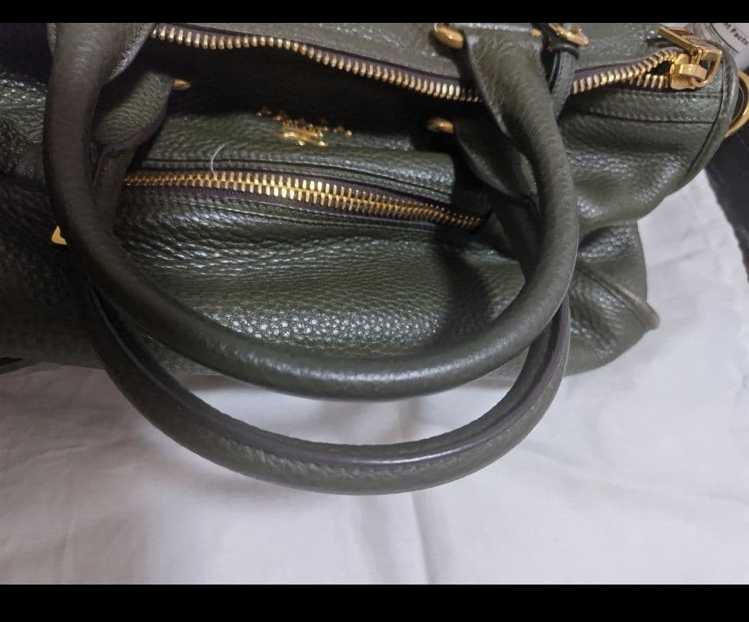 プラダ2wayバッグ