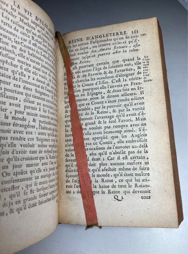 古本　1696年出版　「イギリス女王エリザベス一世の人生」　第2巻　フランス語