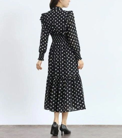 ☆新品、タグ付き☆ FENNEL ドットフレアワンピース ヤマダヤ