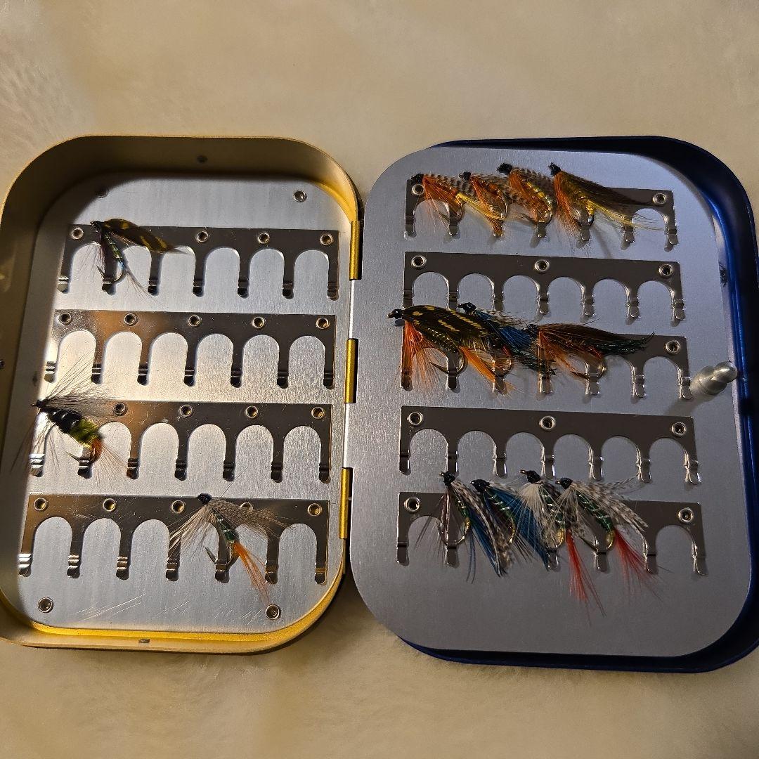 RICHARD WHEATLEY フライボックス