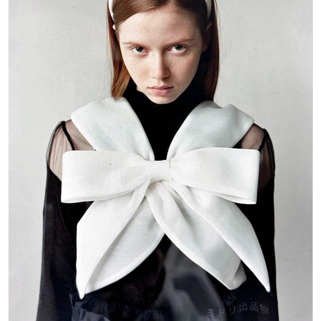 Litmus Her Praha Ribbon Top 白 リボン ハーネス