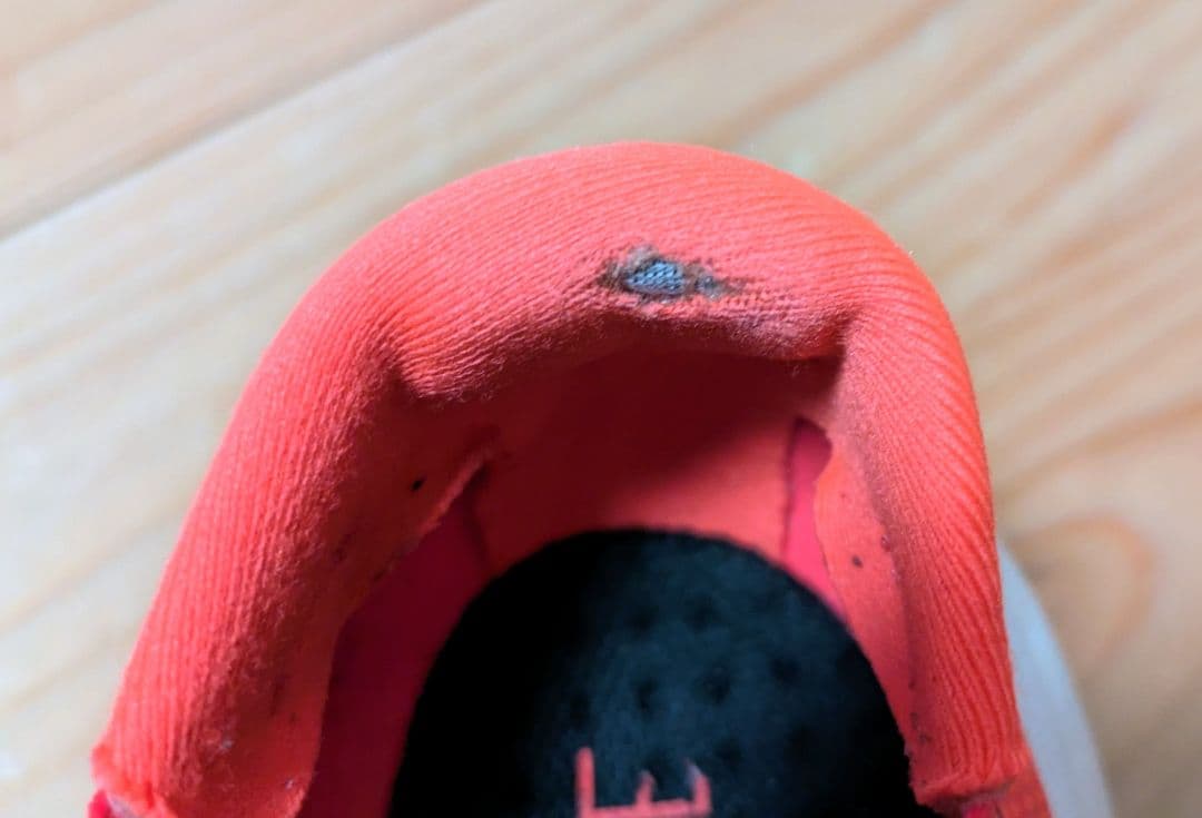 ASICS メタスピードエッジTOKYO 25.5cm