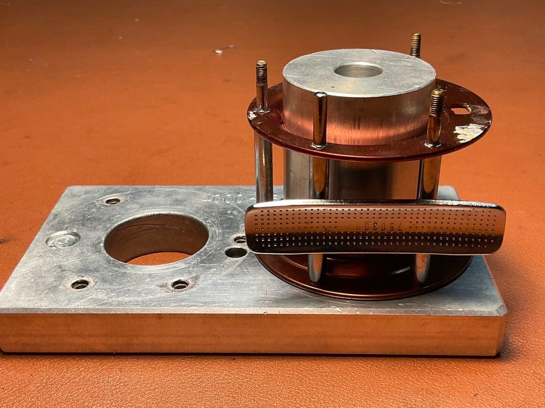 ABU アンバサダー 4000D メンテ済 フレーム修正済