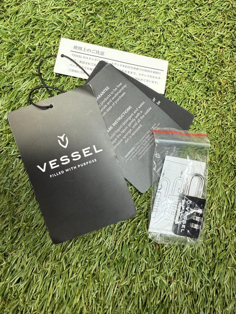 VESSEL PLAYER 3.0 キャディバッグ ホワイト/レッド/ブラック